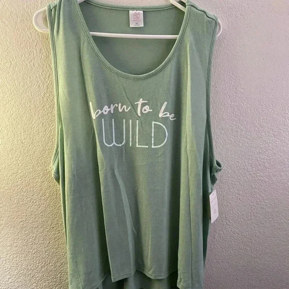 💥🆕Love At First Sing Plus Size Graphic Tank🆕 - Picture 4 of 8